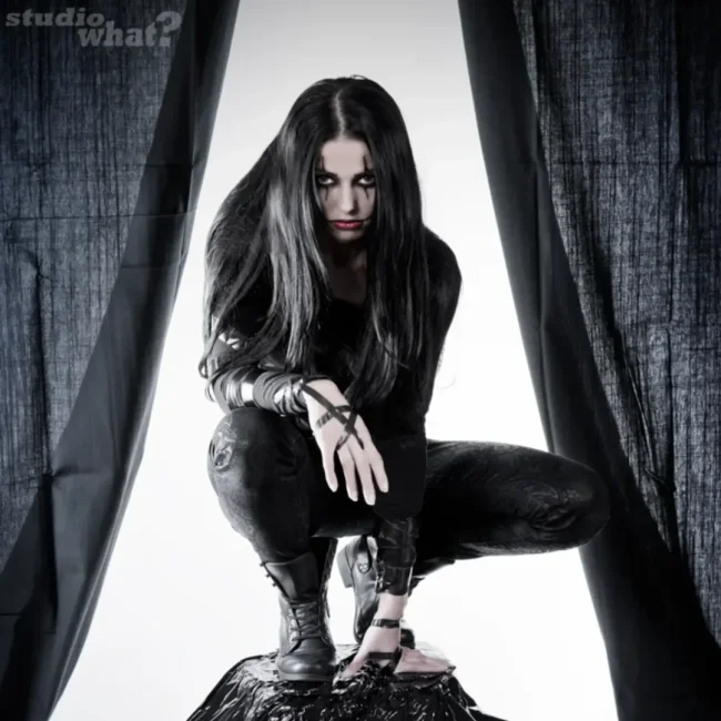 Workin on New images, very busy🛠...in betwen some old Pics.I am a big Fan of the CROW- so i tr